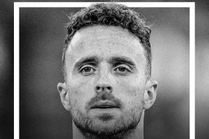 九游官网入口-那不勒斯官方:对若塔的突然离世表达最深切的哀悼和悲伤