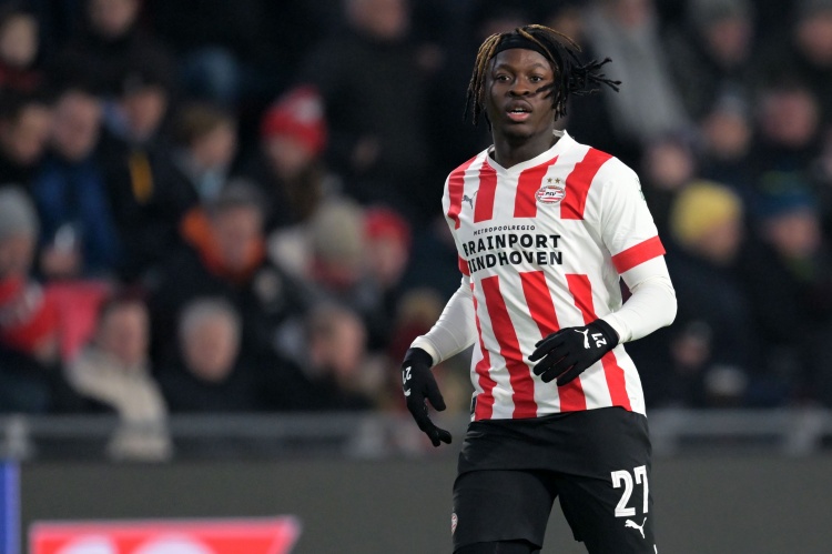 在线娱乐-罗马诺：莱比锡有信心本周完成巴卡约科交易，谈判正在推进